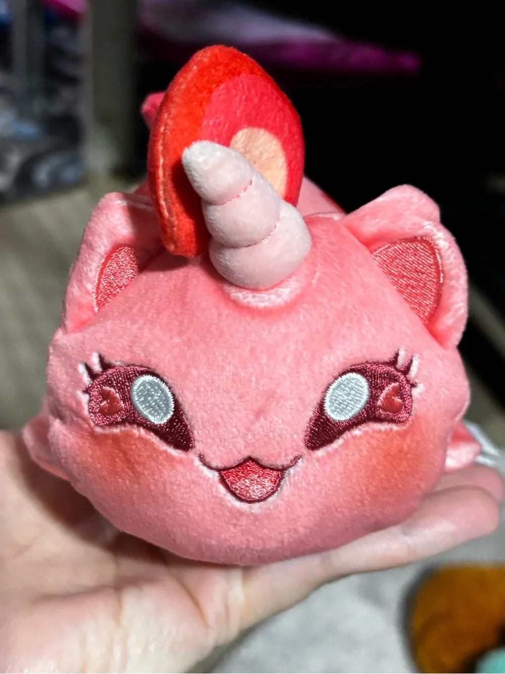 APHMAU Plush Pink Small Pet Toy - Soft Heart Design